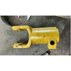 Вилка карданного вала 24x61 Z16 D30 AGKF2200 M12x60