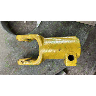 Вилка карданного вала 24x61 Z16 D30 AGKF2200 M12x60