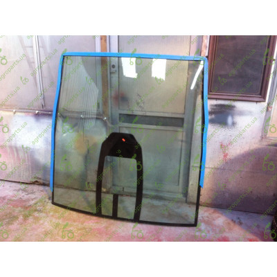 Скло передне лобове трактора 8300 R135976->R135977